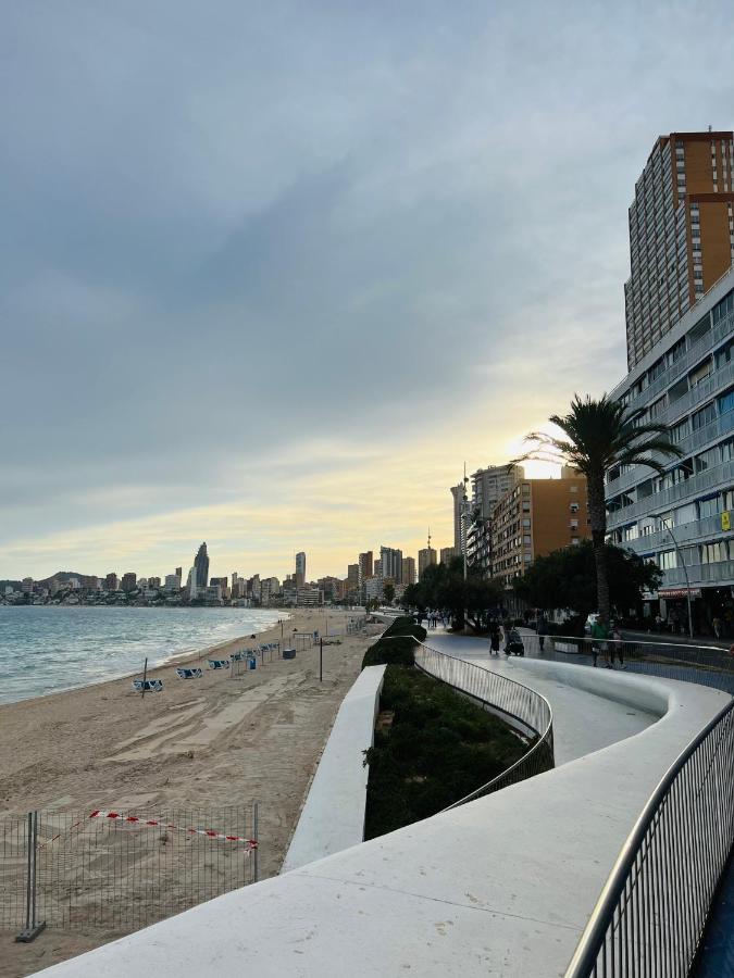 Magic Studio With Swimming Pool Benidorm Eksteriør bilde